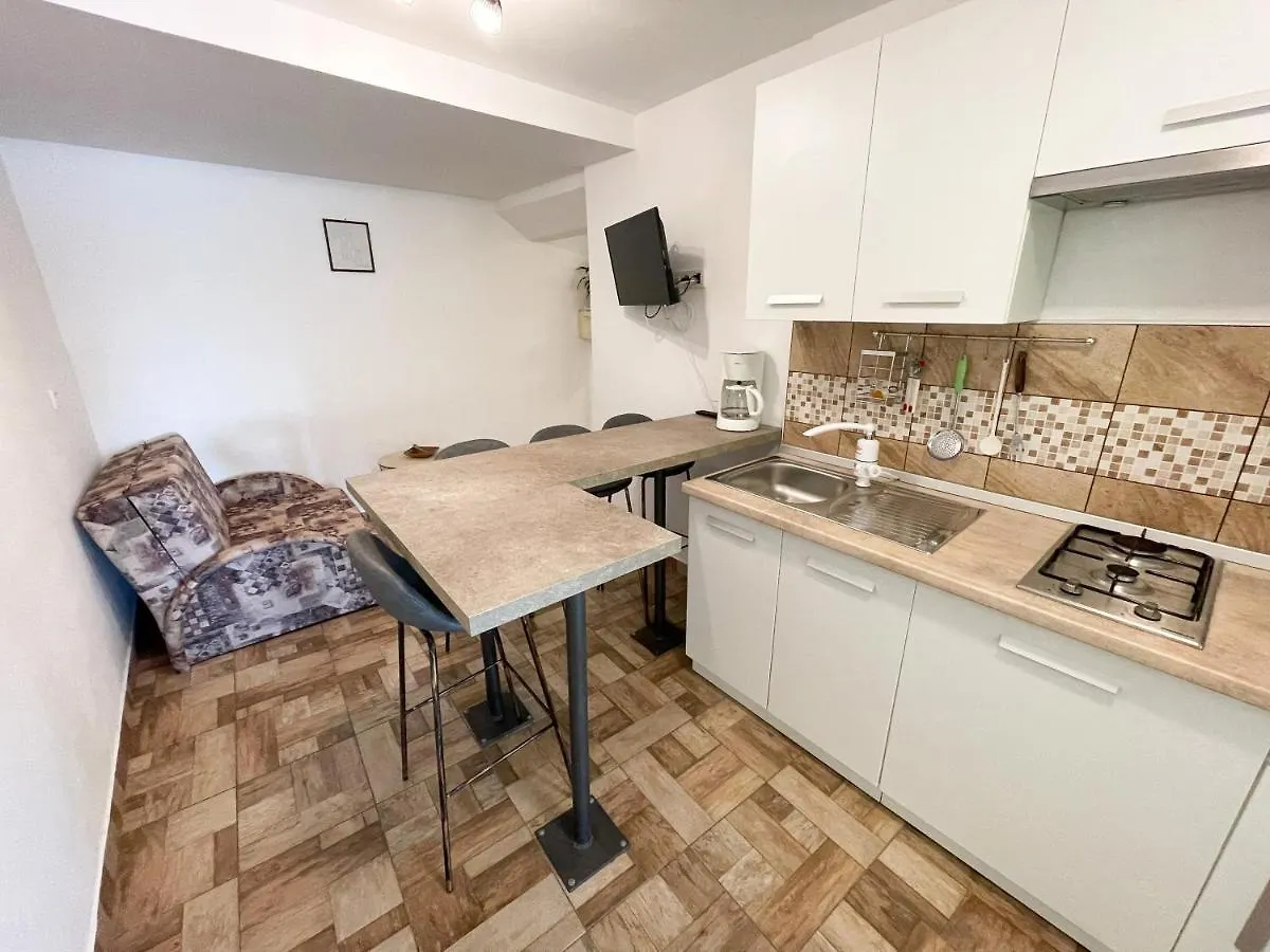 Apartmani Talia 크리크베니카 아파트